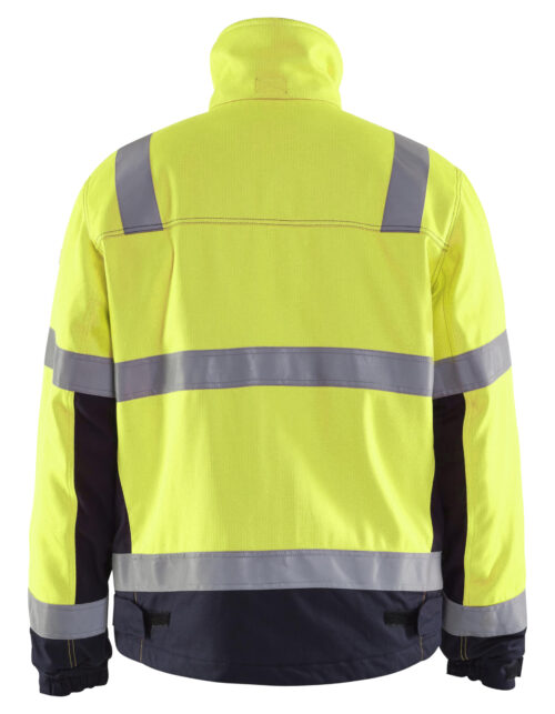 2ffd632c-6e25-42e0-a833-3791557864fa Multinorm Winterjacke