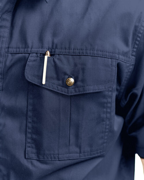 f07ee65e-f4b8-42d9-bc44-991776948e79 Baumwollhemd