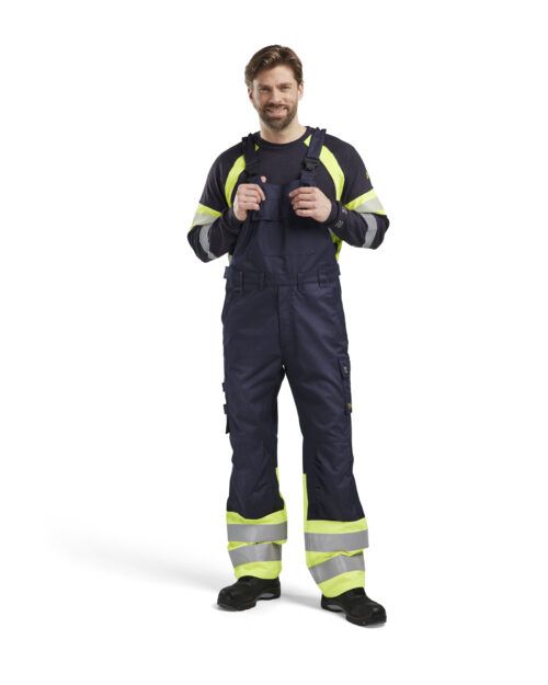 f8a64e48-cff6-4c26-8674-f1b80a3e4519 Latzhose Inhärent Stahl